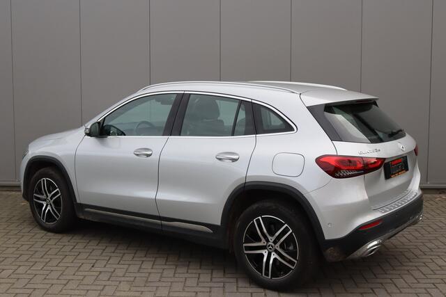 Mercedes-Benz GLA-KLASSE 250 e Automaat PHEV Progressive leder/Elektr.-klep/Navigatie/Adapt.verlichting