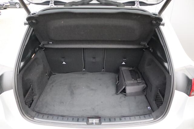 Mercedes-Benz GLA-KLASSE 250 e Automaat PHEV Progressive leder/Elektr.-klep/Navigatie/Adapt.verlichting