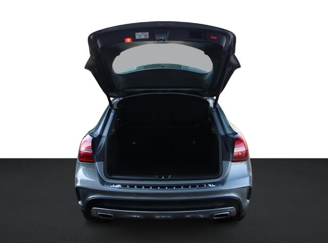 Mercedes-Benz GLA-KLASSE 200 Business Solution AMG Limited