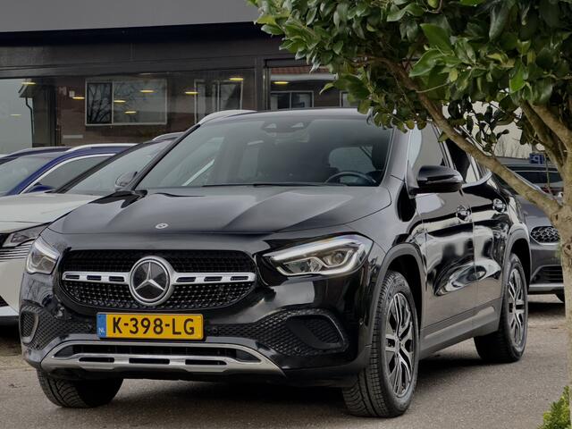 Mercedes-Benz GLA-KLASSE 250 e AUT8 LUXURY LIMITED EQ-POWER LEDER NAVI CAMERA DIGI-DASH LED LMV PDC