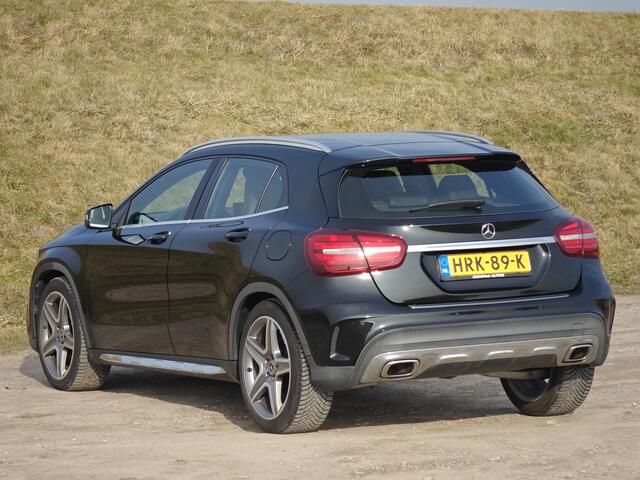 Mercedes-Benz GLA-KLASSE 180 Business Solution AMG