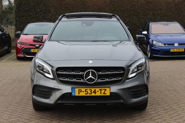 Mercedes-Benz GLA-KLASSE 250 4Matic WhiteArt / Panoramadak / Camera / Leder&Alcantara / Apple CarPlay / 19'' / Navigatie / Stoelverwarming / DAB / Dodehoek / Cruise Control