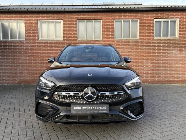 Mercedes-Benz GLA-KLASSE 250 e AMG Line | | memory | trekh | distronic |