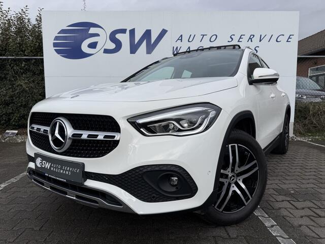 Mercedes-Benz GLA-KLASSE 200 Business Solution Luxury | Pano | CarPlay | Camera | LED | 18 inch