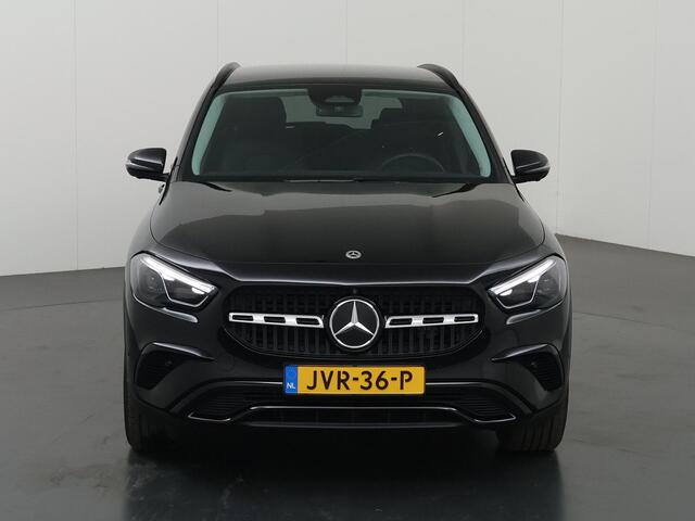 Mercedes-Benz GLA-KLASSE 250 e Luxury Line | Rij assistentiepakket | Winter pakket | Night pakket | 360 camera |