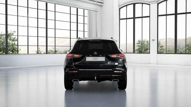 Mercedes-Benz GLA-KLASSE 180 Business Solution AMG