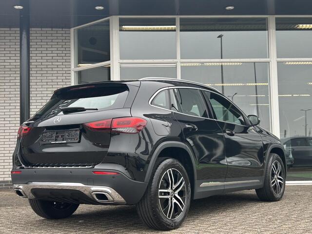 Mercedes-Benz GLA-KLASSE 250 e Luxury | Sfeerverlichting