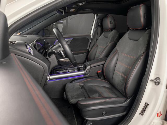 Mercedes-Benz GLA-KLASSE 250 e Business Solution AMG Limited Panorama dak