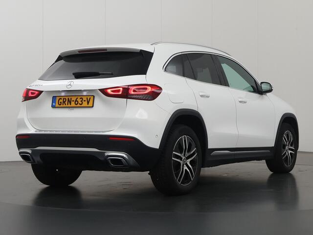 Mercedes-Benz GLA-KLASSE 250 e Progressive | Navigatie | Parkeercamera | Carplay | Led Koplampen |
