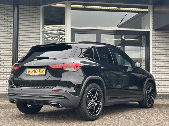 Mercedes-Benz GLA-KLASSE 180 AMG | Night Pakket | Sfeerverlichting