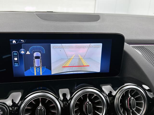 Mercedes-Benz GLA-KLASSE 250 e Business Solution AMG | Nightpakket | Dodehoekassistent | MULTIBEAM LED | Panoramaschuifdak | Smartphone Integratie | EASY PACK achterklep | Keyless-Go comfortpakket |