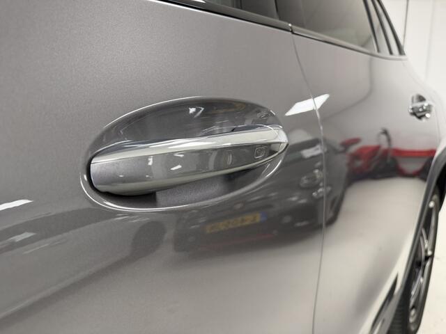 Mercedes-Benz GLA-KLASSE 250 e AMG Line Premium Plus | Trekhaak | Panoramadak | Memory |