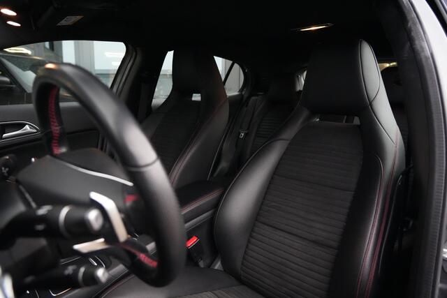 Mercedes-Benz GLA-KLASSE 180 Business Solution AMG 123pk Stoelverwarming/Navigatie/Camera