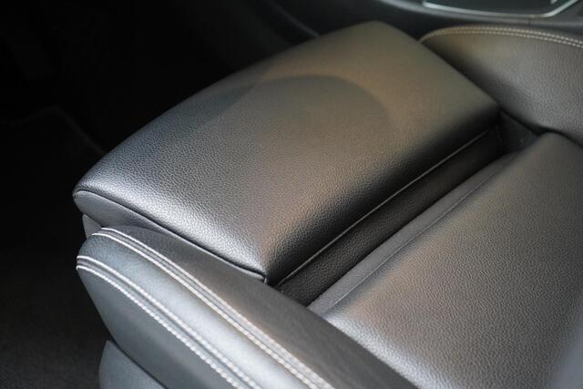 Mercedes-Benz GLA-KLASSE 200 Premium Plus AMG pakket | Leder | Sportstoelen | Camera | Navigatie | Unieke km-stand