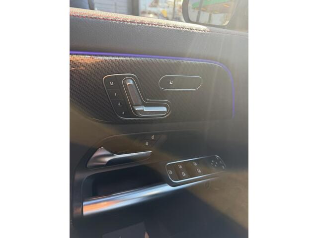 Mercedes-Benz GLA-KLASSE AMG 35 4MATIC AUTOMAAT| PANORAMADAK |NAVIGATIE | CAMERA | HEAD-UP DISPLAY |BURMEISTER AUDIO |DODE HOEK | ELECT STOELEN |CRUISECONTROL |PARKEERSENSOREN