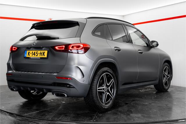Mercedes-Benz GLA-KLASSE 180 Business Solution AMG Night Matte Metalic! Ambient light
