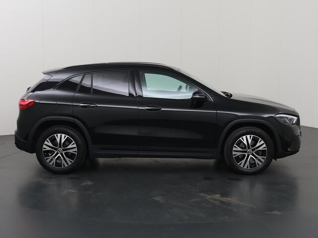 Mercedes-Benz GLA-KLASSE 250 e Luxury Line | Trekhaak | Night pakket | Multibeam | Memory pakket |