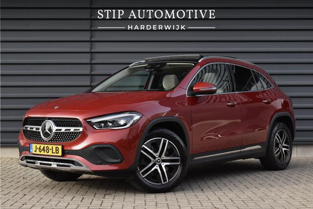 Mercedes-Benz GLA-KLASSE 250 4MATIC 224pk Premium Plus | Panoramadak | ACC | Memory seats | 360 Camera | Head-Up | Stoelverwarming |
