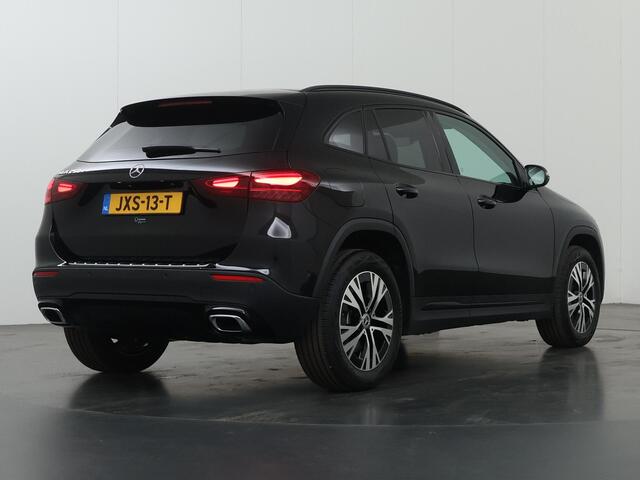 Mercedes-Benz GLA-KLASSE 250 e Luxury Line | Distronic | Elektrische achterklep | Night pakket | Winter pakket |