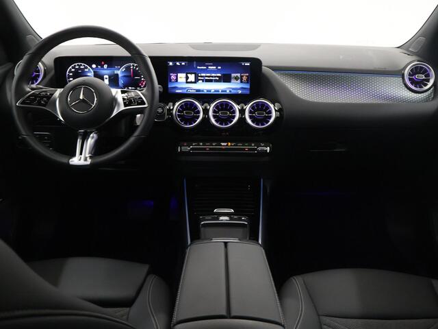 Mercedes-Benz GLA-KLASSE 250 e Luxury Line | Panoramadak | Night pakket | Multibeam | Winter pakket | Trekhaak |