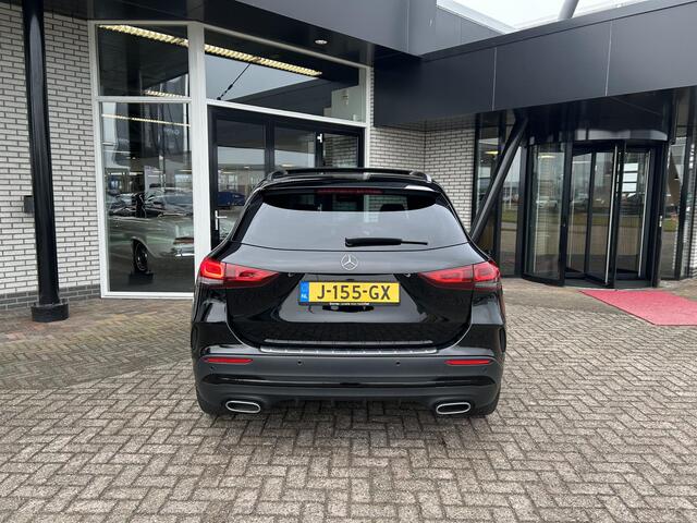 Mercedes-Benz GLA-KLASSE 200 Business Solution AMG