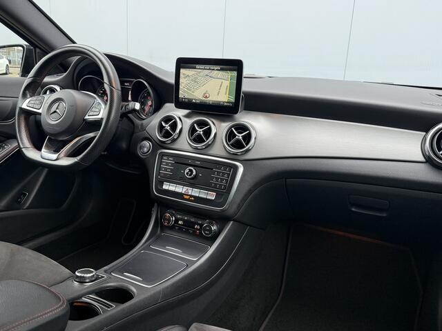 Mercedes-Benz GLA-KLASSE 180 Business Solution AMG Automaat