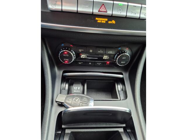 Mercedes-Benz GLA-KLASSE 180 AMG Night Edition PLus 175PK