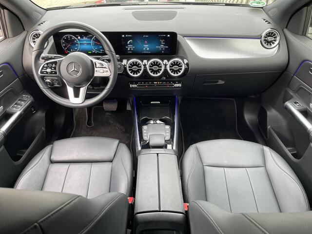 Mercedes-Benz GLA-KLASSE 250 e Progressive 18"/Trekhaak/Matrix LED/Leder/Dodehoek/360 camera/Stoelverwarming/Apple Carplay & Android