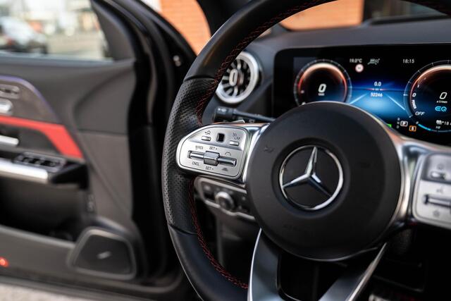 Mercedes-Benz GLA-KLASSE 250 e AMG ACC Stoelventilatie HuD Burmester VOL!!