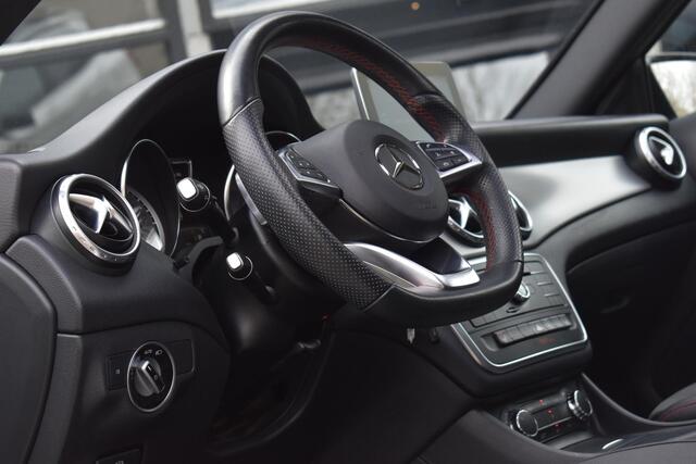 Mercedes-Benz GLA-KLASSE 200 Prestige AMG Pano