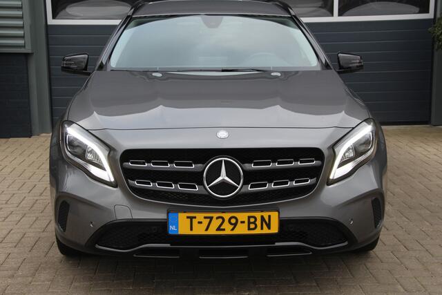 Mercedes-Benz GLA-KLASSE 200 Premium Plus | Camera Navi | Trekhaak | Stoelverw | Airco | Cruise | Sportstoelen | | Bluetooth | LMV18'' | Dealer onderhouden | Zeer nette
