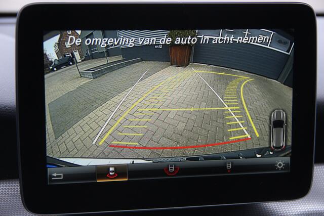 Mercedes-Benz GLA-KLASSE 200 Premium Plus | Camera Navi | Trekhaak | Stoelverw | Airco | Cruise | Sportstoelen | | Bluetooth | LMV18'' | Dealer onderhouden | Zeer nette