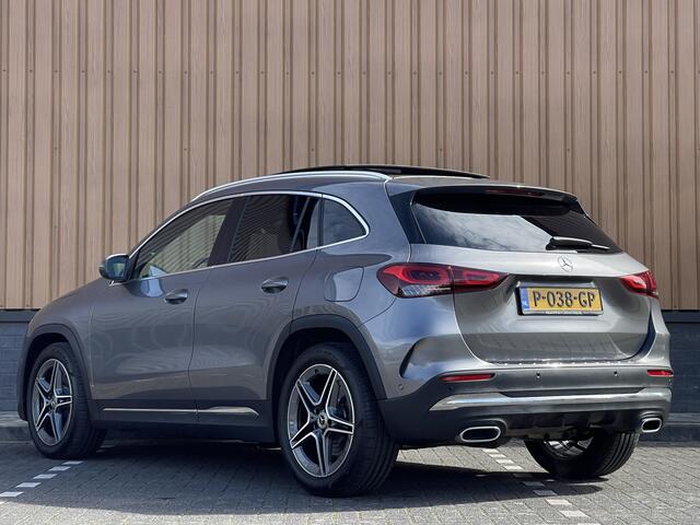 Mercedes-Benz GLA-KLASSE 250 4MATIC AMG Line | Apple Carplay | Sfeerverlichting | Keyless Start | Panoramadak | Stoelverwarming | Navigatie |