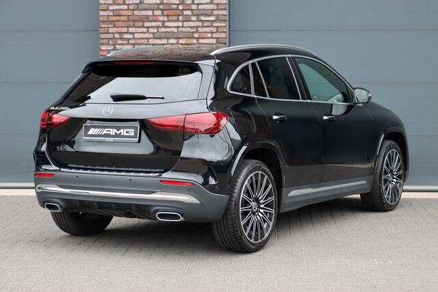 Mercedes-Benz GLA-KLASSE 250 e AMG Line | Distronic+ | Panoramadak | Memory | Verwarmd Stuurwiel | HUD | Keyless Go | Surround Camera | Multibeam LED | Augmented Reality |
