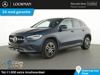 mercedes-benz-gla-klasse-250-e-luxu