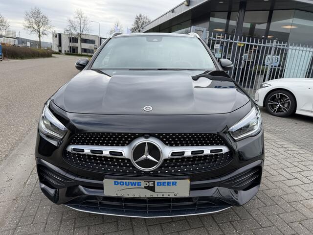 Mercedes-Benz GLA-KLASSE 250 e AMG Line Pano-Dak | Memory | Keyless | Camera |