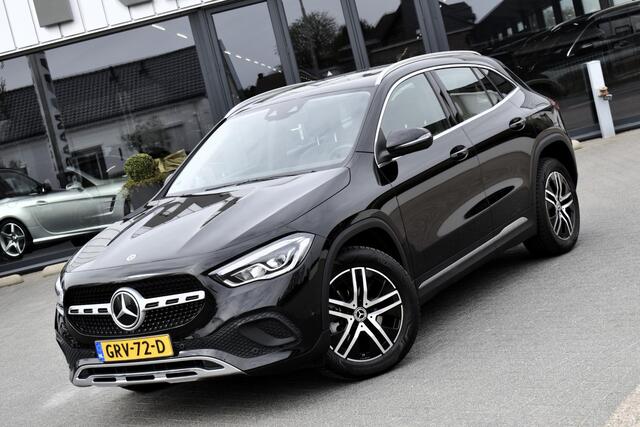 Mercedes-Benz GLA-KLASSE 250 e Luxury Line