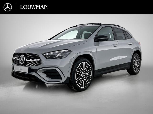 Mercedes-Benz GLA-KLASSE 250 e Business Solution AMG | Premium Plus | Nightpakket | GUARD 360 ° Plus | Burmester | Trekhaak | Panoramaschuifdak | MULTIBEAM LED | Sfeerverlichting |