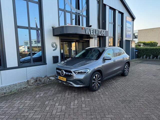 Mercedes-Benz GLA-KLASSE e EQ Headup, Trafic sign, Parkeerassist, 360-camera's, keyless, lane-assist, NIEUWSTAAT!