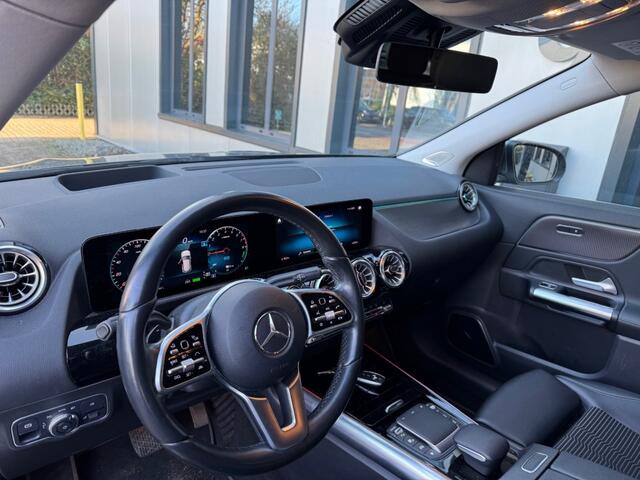 Mercedes-Benz GLA-KLASSE e EQ Headup, Trafic sign, Parkeerassist, 360-camera's, keyless, lane-assist, NIEUWSTAAT!