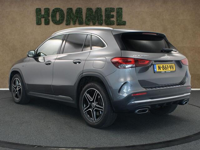 Mercedes-Benz GLA-KLASSE 250 e Style - PLUG IN HYBRIDE - NAVIGATIE - 4 SEIZOENENBANDEN - PARKEERSENSOREN VOOR/ ACHTER - CAMERA - CLIMATE CONTROL - VOLLEDIG DIGITAAL DASHBAORD - 19 INCH LICHT METALEN VELGEN - VOORSTOELEN VERWARMD