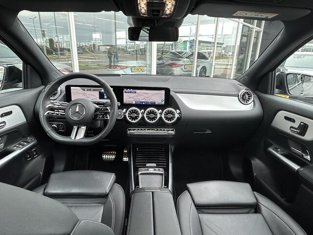 Mercedes-Benz GLA-KLASSE 250 e AMG | Panoramadak | Head-Up
