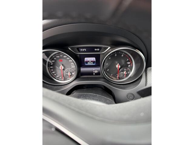 Mercedes-Benz GLA-KLASSE 200 Trekhaak l Automaat l stoel verwarming l Camera