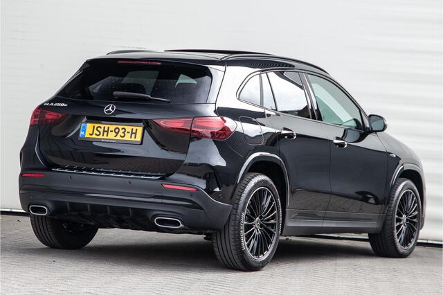 Mercedes-Benz GLA-KLASSE 250 e AMG Premium, Pano, Distronic, Nightpakket 2025