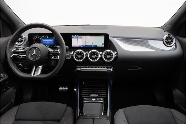 Mercedes-Benz GLA-KLASSE 250 e AMG Premium, Pano, Distronic, Nightpakket 2025