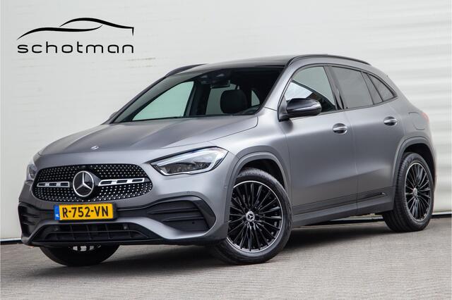 Mercedes-Benz GLA-KLASSE 250 e AMG Premium, Designo, Pano, Distronic, Nightpakket, Key-Less