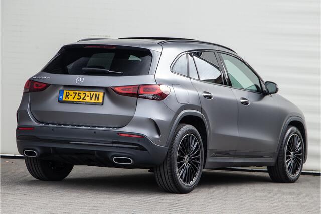 Mercedes-Benz GLA-KLASSE 250 e AMG Premium, Designo, Pano, Distronic, Nightpakket, Key-Less