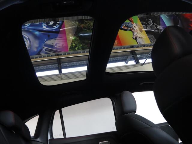 Mercedes-Benz GLA-KLASSE 250e Business Solution AMG | Premium Plus | Panoramaschuifdak | Trekhaak | Head-up | Burmester |