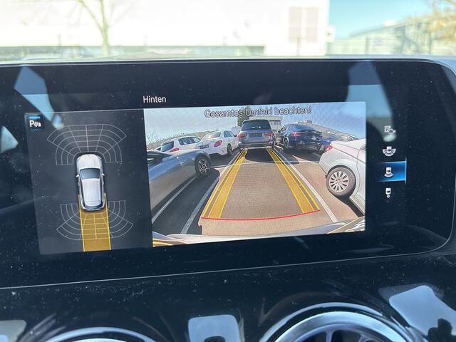 Mercedes-Benz GLA-KLASSE 250 e Progressive LED Wegklapbare trekhaak Stoelverwarming Achteruitrijcamera