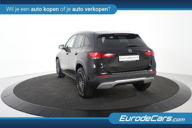 Mercedes-Benz GLA-KLASSE 180 *1ste Eigenaar*Leer*Park assist*Navigatie*